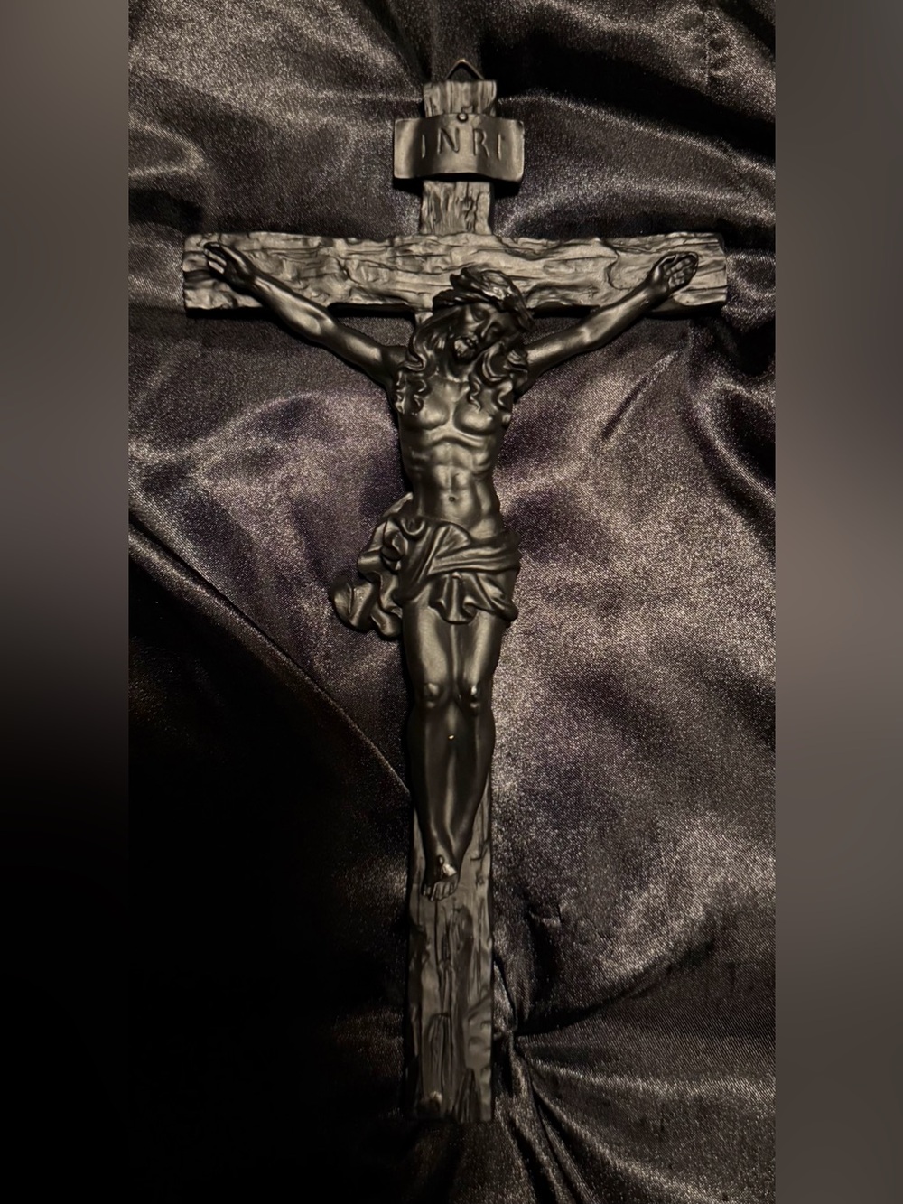 +Vintage+ Wood Carved Wall Hanging Crucifix